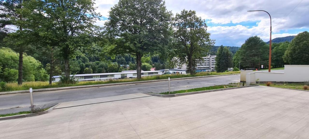Penthouse Apartman Rezidencia Mineral Bardejovské Kúpele Exterior foto
